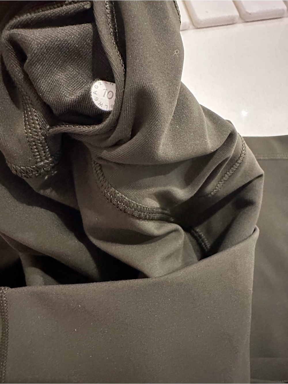 lululemon Olive Green capri leggings - Picture 5 of 5